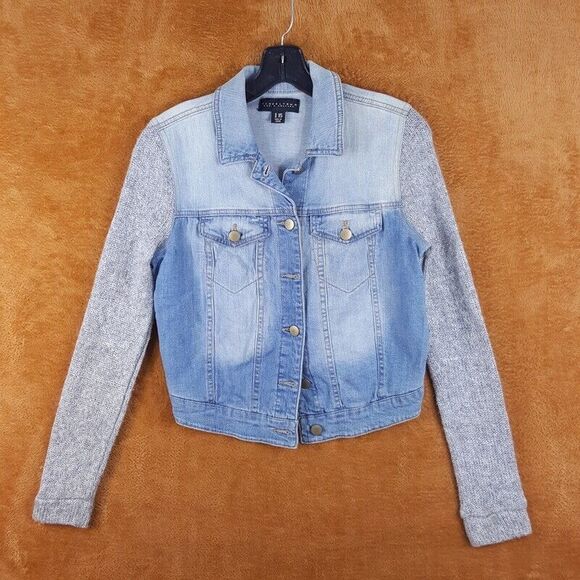 TINSELTOWN Womens Jean Jacket XS Light Wash Sweater Sleeve Stretch Denim Pockets - Picture 1 of 8